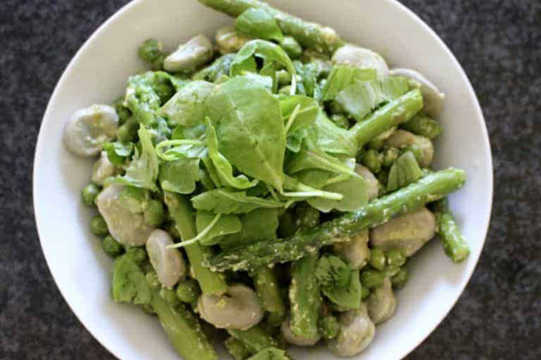 Vegan pantry cooking recipes and tips from bloggers - Rhian's Recipes - Pea broad bean asparagus pesto salad